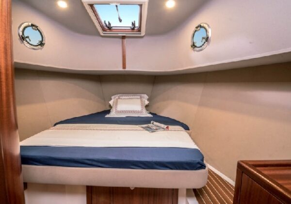 No. 586 - North Aegean Yachts - Trawler 30