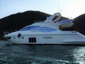 No. 256 - Azimut 53