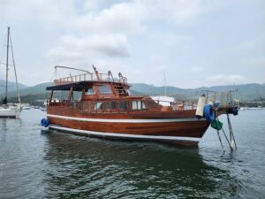 No. 663 - Junk 13.60m (with Charter Licence)